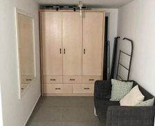 Israel Haifa District H̱adera vacation rental compare prices direct by owner 28447229