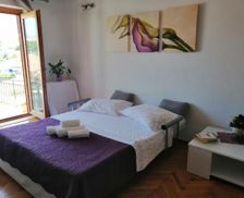 Croatia Hvar Island Jelsa vacation rental compare prices direct by owner 29308476