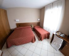 Italy Umbria Cascia vacation rental compare prices direct by owner 26784810