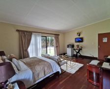 South Africa Gauteng Johannesburg vacation rental compare prices direct by owner 26917272