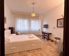 Italy Lombardy Milan vacation rental compare prices direct by owner 28860665
