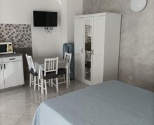 Italy Lombardy Brembate vacation rental compare prices direct by owner 26830326
