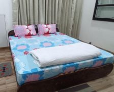 India Rajasthan Udaipur vacation rental compare prices direct by owner 27018102