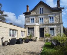 France Picardy Senlis vacation rental compare prices direct by owner 14218295
