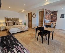 France Normandy Gandelain vacation rental compare prices direct by owner 14299566