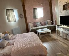 France Hauts-de-France Flers-sur-Noye vacation rental compare prices direct by owner 26640917