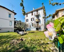 Italy Lombardy Desenzano del Garda vacation rental compare prices direct by owner 28175240
