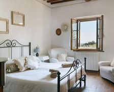 Italy Tuscany Gaiole in Chianti vacation rental compare prices direct by owner 27624448