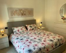 Italy Lazio Fiumicino vacation rental compare prices direct by owner 26775067