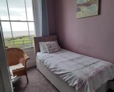 United Kingdom Suffolk Lowestoft vacation rental compare prices direct by owner 18631251