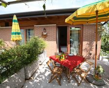 Italy Veneto Castelnuovo del Garda vacation rental compare prices direct by owner 18639173