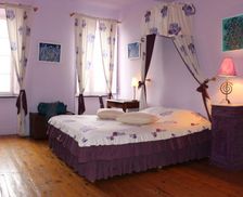 France Languedoc-Roussillon Montolieu vacation rental compare prices direct by owner 13651310