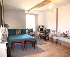 France Rhône-Alps Sainte-Colombe-sur-Gand vacation rental compare prices direct by owner 26872956