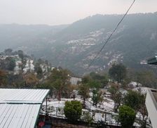 India Himachal Pradesh Kasauli vacation rental compare prices direct by owner 8517468