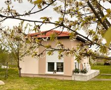 Bosnia and Herzegovina  Bosanska Gradiška vacation rental compare prices direct by owner 26664620