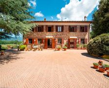 Italy Tuscany Porcari vacation rental compare prices direct by owner 26828779