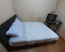 Indonesia Batam Nagoya vacation rental compare prices direct by owner 27002663