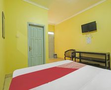Indonesia Central Java Salatiga vacation rental compare prices direct by owner 29188038