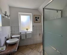 Germany Lower-Saxony Burgwedel vacation rental compare prices direct by owner 27086413
