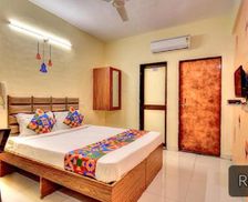 India Maharashtra Pune vacation rental compare prices direct by owner 14029007