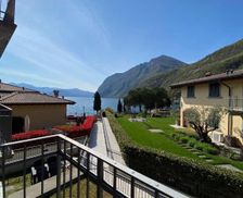 Italy Lombardy Riva di Solto vacation rental compare prices direct by owner 26888685