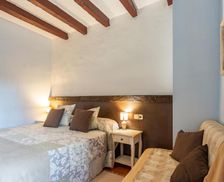 Spain Catalonia Joanetes vacation rental compare prices direct by owner 16267231