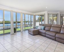 Australia Bribie Island Banksia Beach vacation rental compare prices direct by owner 27887552