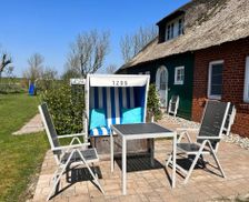 Germany Schleswig-Holstein Tümlauer Koog vacation rental compare prices direct by owner 27019414
