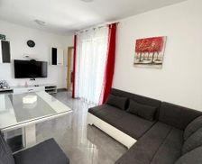 Croatia Split-Dalmatia County Solin vacation rental compare prices direct by owner 15846428