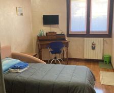 Italy Lombardy Cesano Maderno vacation rental compare prices direct by owner 28308042