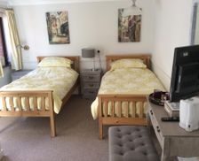 United Kingdom Suffolk Beccles vacation rental compare prices direct by owner 14208261