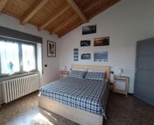 Italy Lombardy Ispra vacation rental compare prices direct by owner 29464319