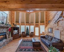 United States Tennessee Gatlinburg vacation rental compare prices direct by owner 251247