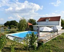 Croatia Split-Dalmatia County Hrvace vacation rental compare prices direct by owner 26751038