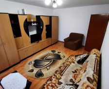 Romania Hunedoara Petroşani vacation rental compare prices direct by owner 26678070