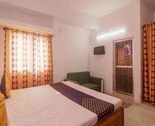 India Chhattisgarh Bilāspur vacation rental compare prices direct by owner 16111448