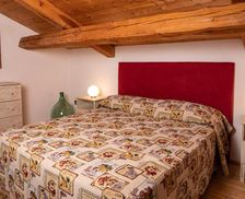 Italy Piedmont Barge vacation rental compare prices direct by owner 15885513