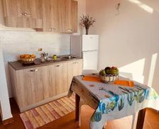 Italy Sicily Pettineo vacation rental compare prices direct by owner 28097523