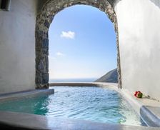Greece Santorini Éxo Goniá vacation rental compare prices direct by owner 26824166