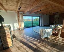Poland Warmia-Masuria Mierki vacation rental compare prices direct by owner 26947997