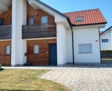 Slovenia Posavje Čatež ob Savi vacation rental compare prices direct by owner 27078041