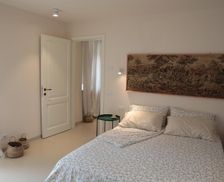 Italy Liguria Fiumaretta di Ameglia vacation rental compare prices direct by owner 26996802
