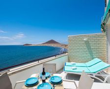 Spain Tenerife El Médano vacation rental compare prices direct by owner 23764911