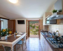 Italy Campania Pianillo vacation rental compare prices direct by owner 29015043