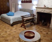 Italy Molise Macchiagodena vacation rental compare prices direct by owner 26749668