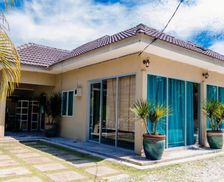 Malaysia  Kampung Sungai Air Tawar vacation rental compare prices direct by owner 28932282