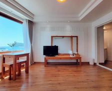 South Korea Jeju Island Seogwipo vacation rental compare prices direct by owner 27088390