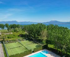 Italy Lombardy Sirmione vacation rental compare prices direct by owner 33236397