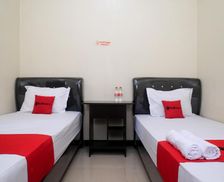 Indonesia Central Java Karanganyar vacation rental compare prices direct by owner 26734643