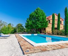 Italy Marche Ostra vacation rental compare prices direct by owner 28176431